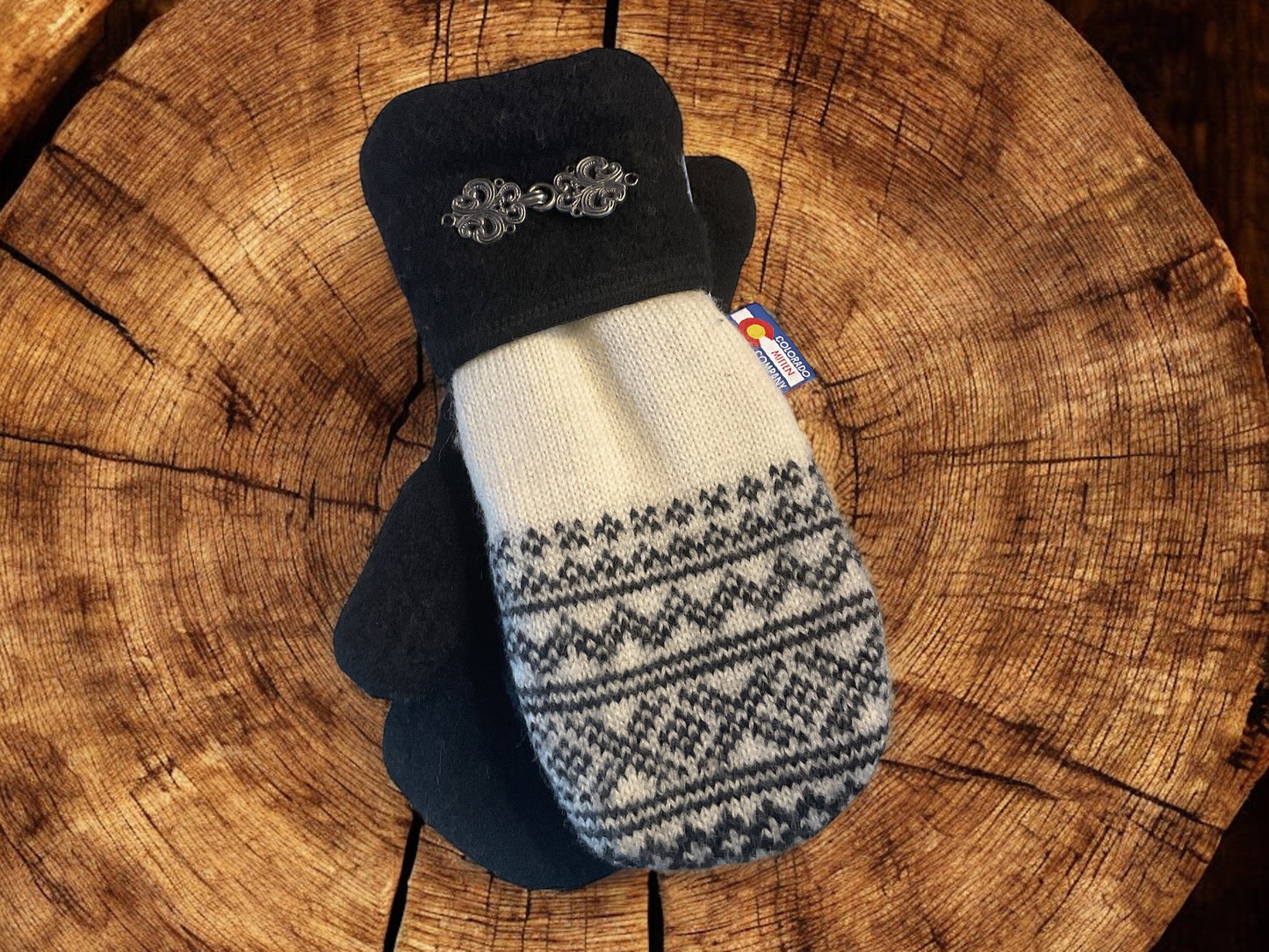 Women's Large Mittens Black/White