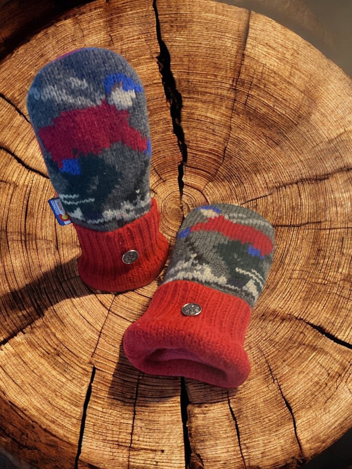 Women's Large Mittens Skier Red/Gray