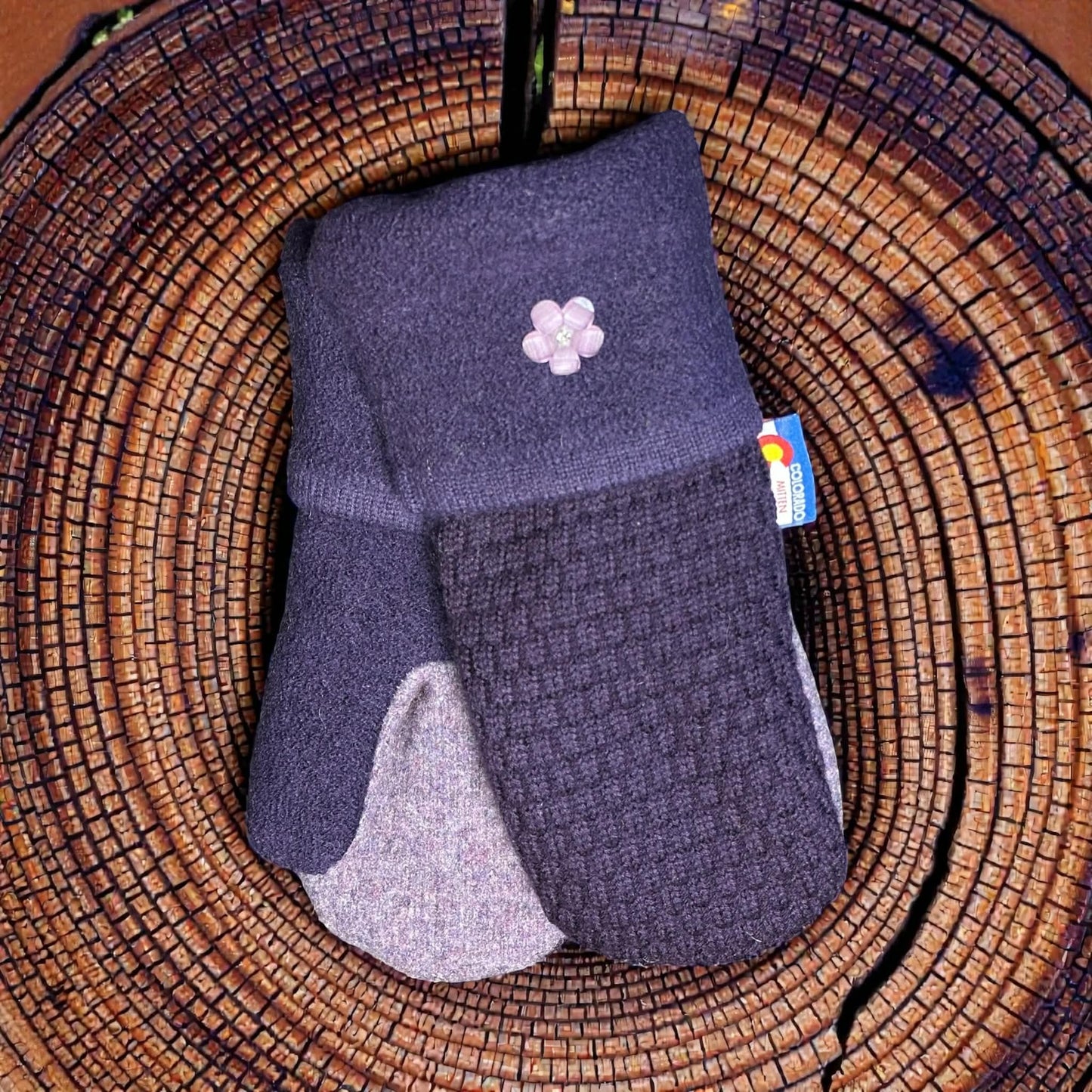 Woman's Large Mittens