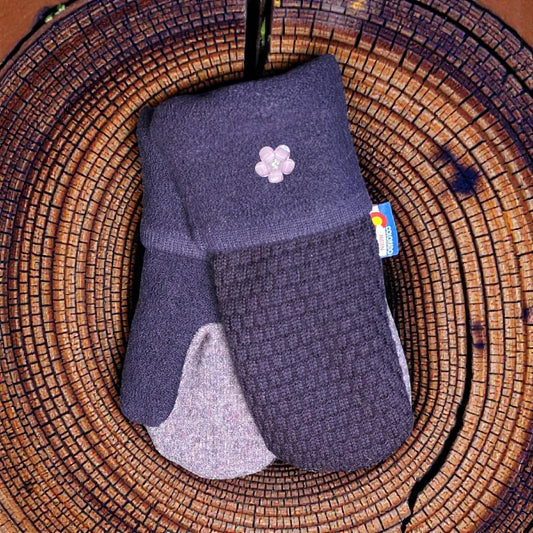 Woman's Large Mittens