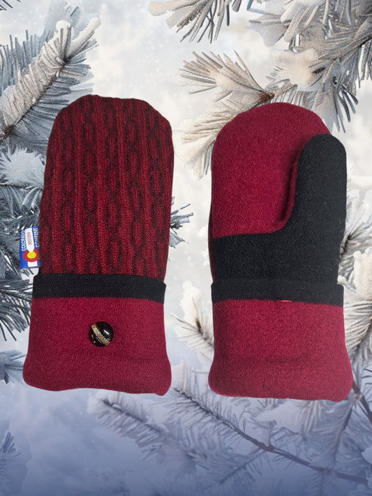 Women's Large Mittens  Red/Black