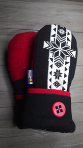 Women's Large Mittens  Black /Red